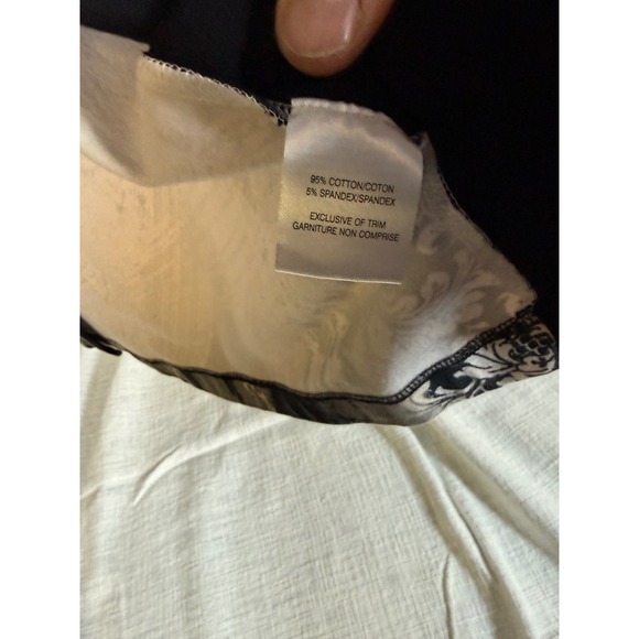 Canadian Graffiti Womens Medium Mixed Print Zip Front 3/4 Sleeve Top Black Gray - Picture 4 of 5